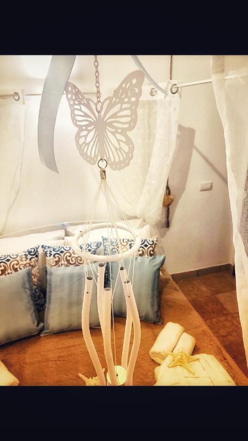 N&M Dimora Carrieri Luxury Acomodação com café da manhã Monopoli Exterior foto